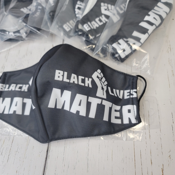 Black Lives Matter Face Covering Mask Organize Resist Speak Up Stand Up BLM 10pc - Picture 3 of 6